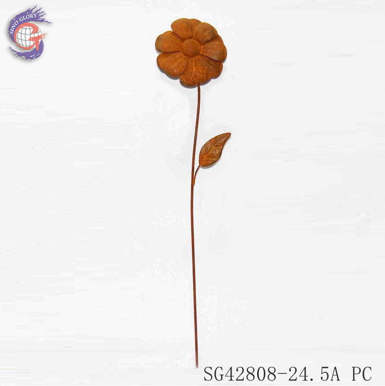 artificial rusty kinds lily flower for garden decoration