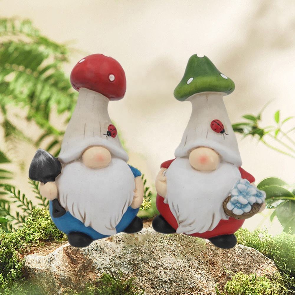 Customized Outdoor Creative Handcrafted Art Crafts Ceramics Gnome Figurine For Patio Lawn Garden Decoration