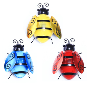 New Wholesale Metal Animal Shape Solar Bee Lights Outdoor Decorative Patio Landscape