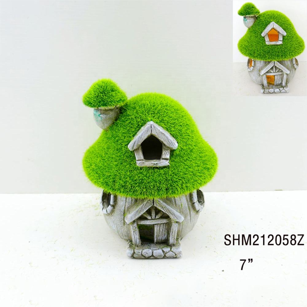 Outdoor Custom Miniature Resin Mushroom House Statue For Backyard Halloween Fairy Garden Accessories Decor