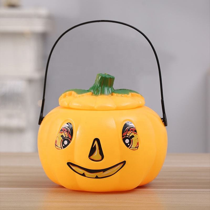 2021 Light Up Portable Led Pumpkin Light With Lid Carry Candy Halloween Buckets Decor