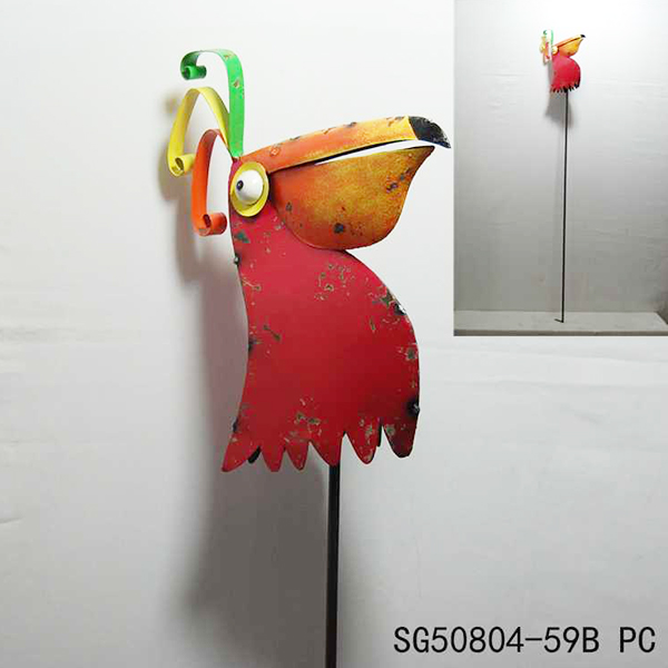 Metal Garden Animals And Garden Stakes