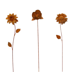 Outdoor Yard Art Metal Rusty Flower Garden Stakes Decor For Fall Lawn Pathway Patio Art Decorations