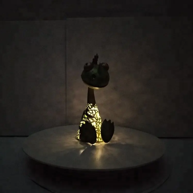 Unique Small Metal Dinosaur Craft Statue Solar Light