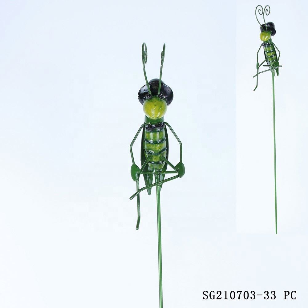 Personality Exquisite Small Metal Insects Stakes For Courtyard Living Room Dining Room Decoration