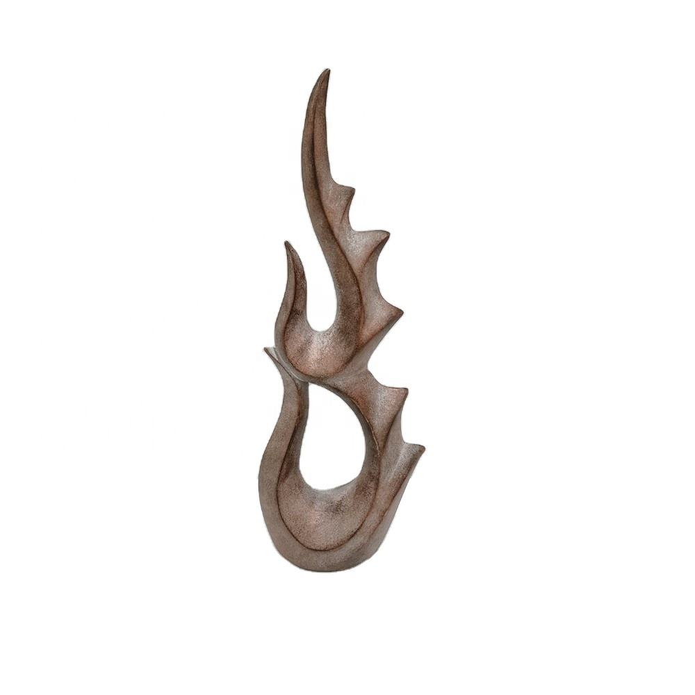 Retro Light Brown Heart Shaped Flame Shapes Resin Statue For Home Bedroom Living Room Garden Office Desk Ornaments