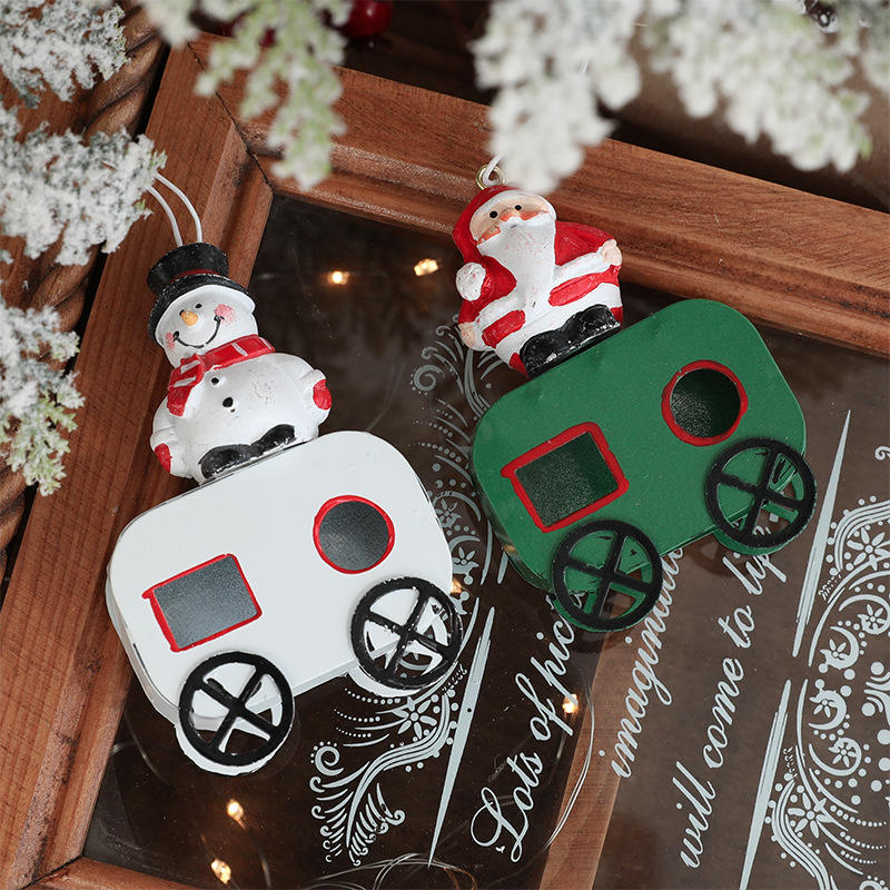 2022 New Small Train Metal Christmas Ornament Pendants For Home Xma Elderly Snowman Hanging Tree Gifts Decor