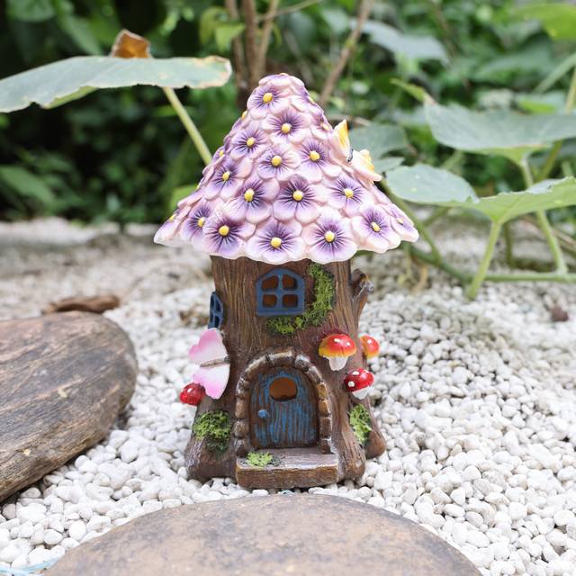 Customize Wholesale Outdoor Solar Resin Flower Lighthouse Garden Statue Fairy House Figurines Decor